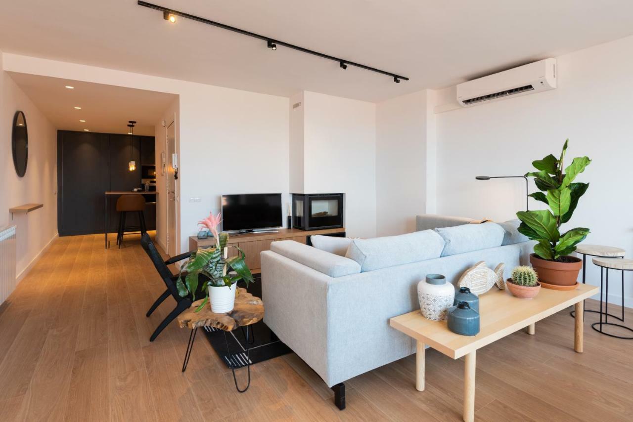Petit Luxe L'Atic Apartment Terrassa Bagian luar foto