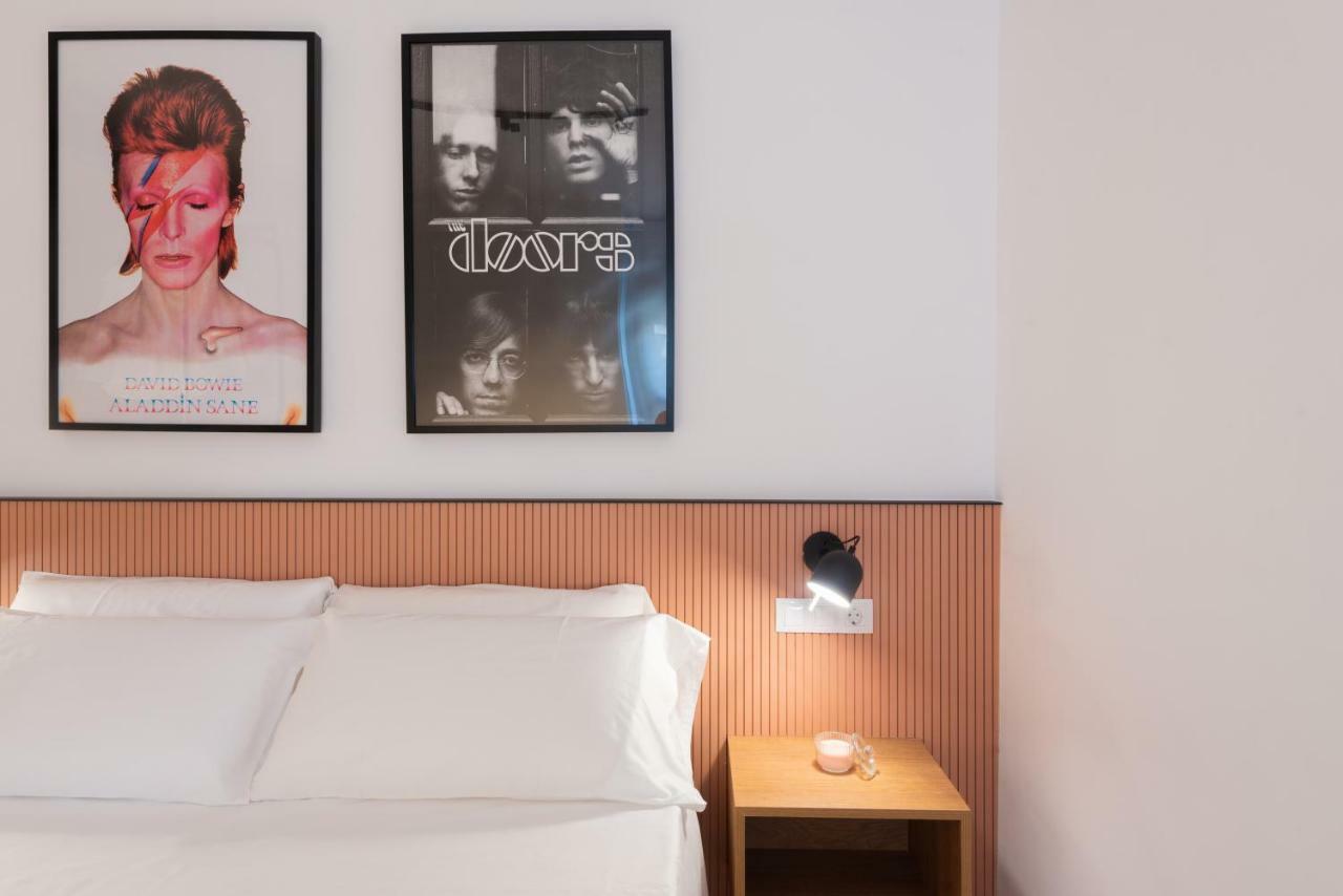 Petit Luxe L'Atic Apartment Terrassa Bagian luar foto