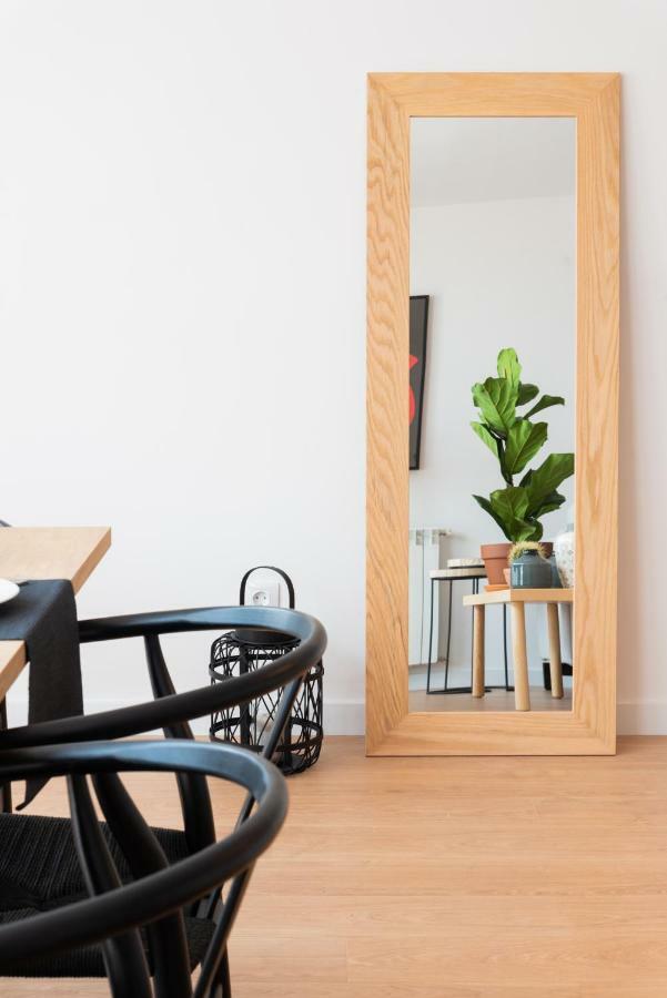 Petit Luxe L'Atic Apartment Terrassa Bagian luar foto